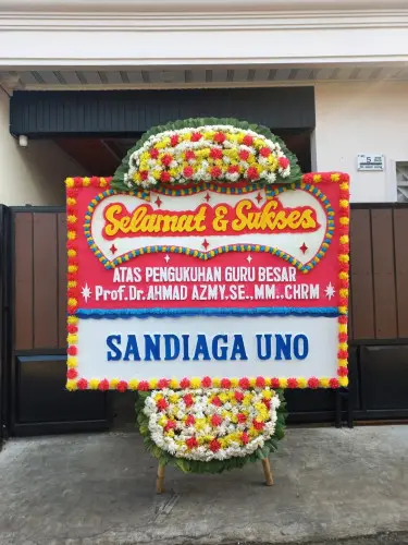 toko bunga graha estetika